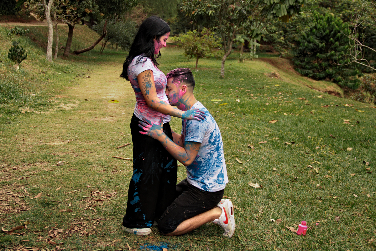 há revelação  -  ensaio chá revelação  - fotografia de gestante - fotografia de bebê - foto de bebê - foto de gestante - mãe de menina -pai de menina - mundo rosa 