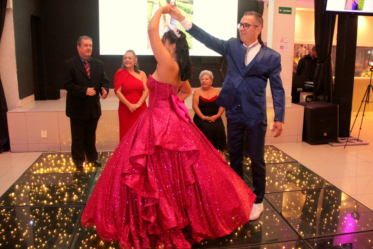 aniversário de 15 anos - debutante - festa de 15 anos - fotografia de 15 anos - foto de 15 anos - fotografia de festa - foto de festa - Lapa sao paulo - 