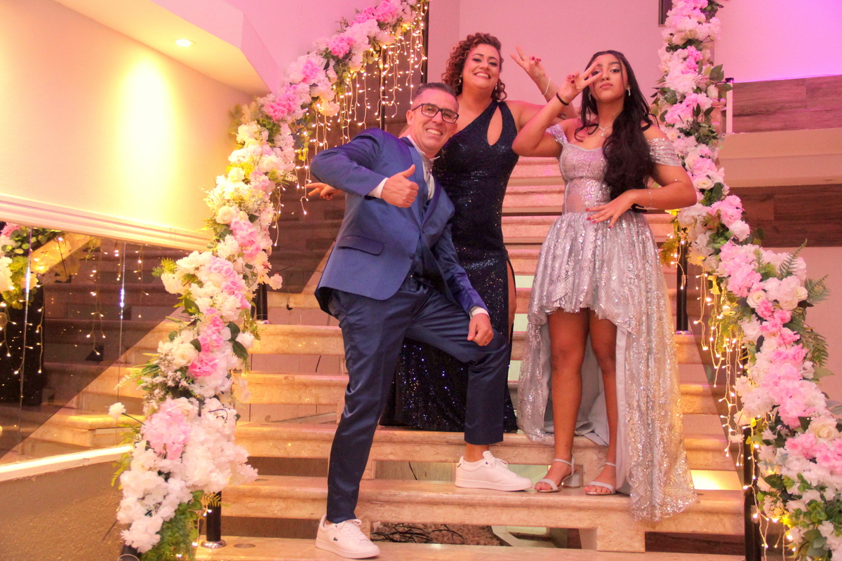 aniversário de 15 anos - debutante - festa de 15 anos - fotografia de 15 anos - foto de 15 anos - fotografia de festa - foto de festa - Lapa sao paulo - 