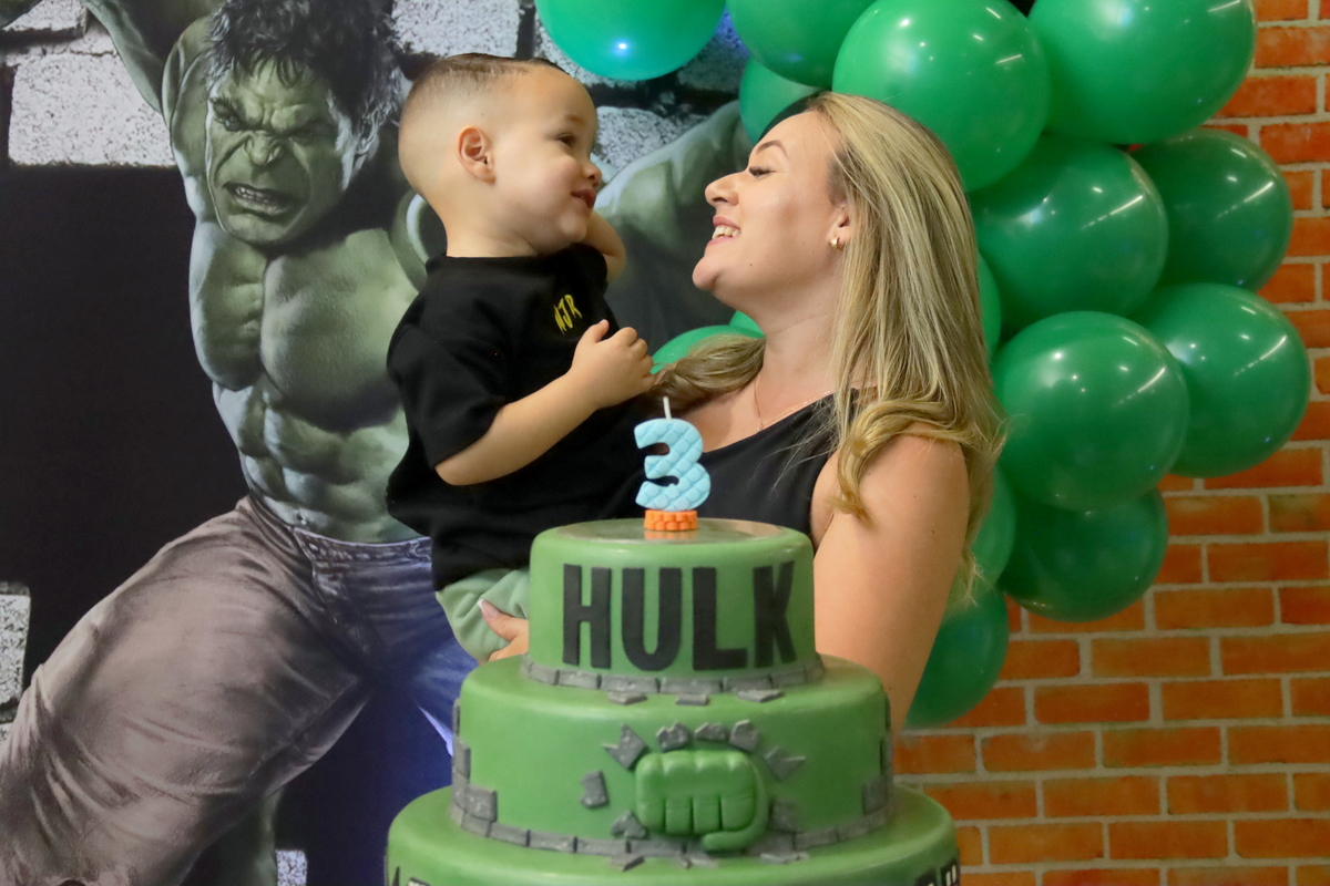 aniversário hulk - aniversario de 3 anos - joinhas kids sorocaba - aniversario infantil - fotografia infantil - foto de criança - foto infantil - vingadores - capitão america - homem de ferro 
