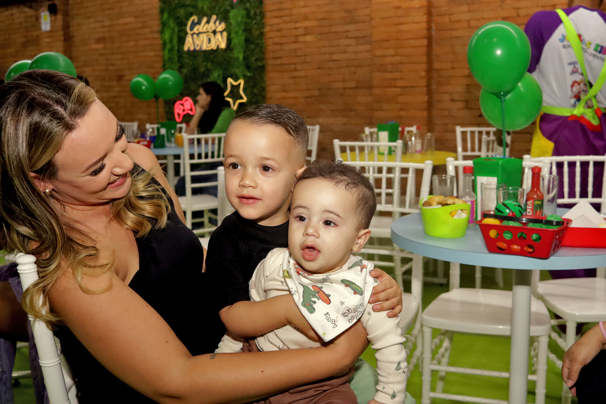 aniversário hulk - aniversario de 3 anos - joinhas kids sorocaba - aniversario infantil - fotografia infantil - foto de criança - foto infantil - vingadores - capitão america - homem de ferro 