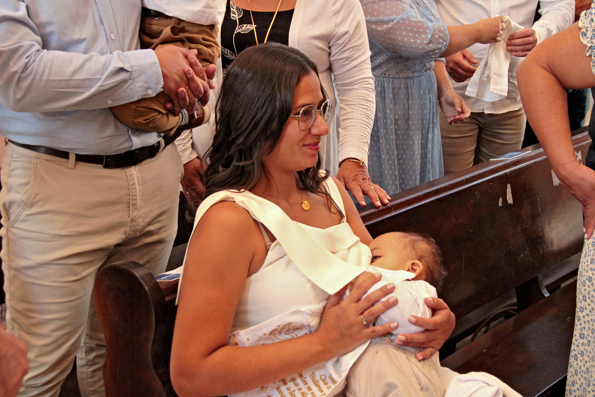 Batizado em Sorocaba
Batizado na Igreja Nossa Senhora Auxiliadora
Batizado no Salesiano Sorocaba
Fotos de batismo na igreja
Fotografia de momentos especiais em família
Lembranças do batizado do bebê
Fotógrafa de eventos familiares
Fotografia documental de