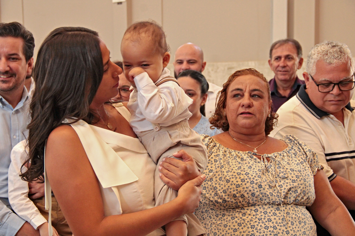 Batizado em Sorocaba
Batizado na Igreja Nossa Senhora Auxiliadora
Batizado no Salesiano Sorocaba
Fotos de batismo na igreja
Fotografia de momentos especiais em família
Lembranças do batizado do bebê
Fotógrafa de eventos familiares
Fotografia documental de