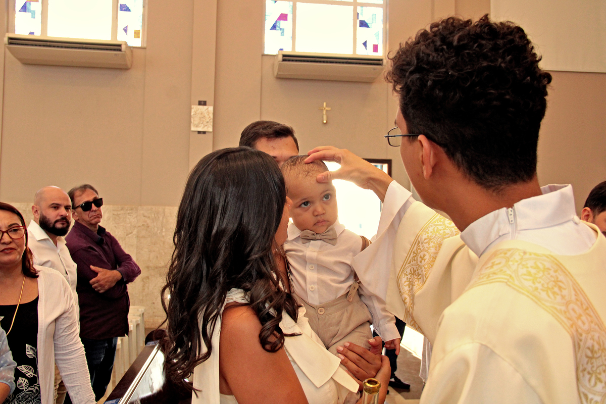 Batizado em Sorocaba
Batizado na Igreja Nossa Senhora Auxiliadora
Batizado no Salesiano Sorocaba
Fotos de batismo na igreja
Fotografia de momentos especiais em família
Lembranças do batizado do bebê
Fotógrafa de eventos familiares
Fotografia documental de