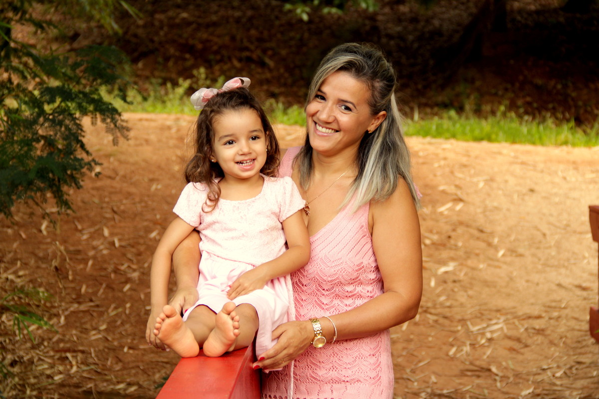 família- ensaio externo de família - ensaio no parque - fotos de família no parque