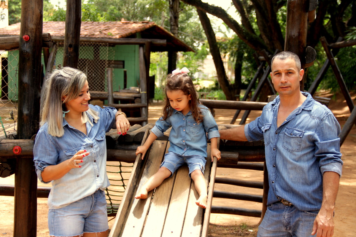 família- ensaio externo de família - ensaio no parque - fotos de família no parque