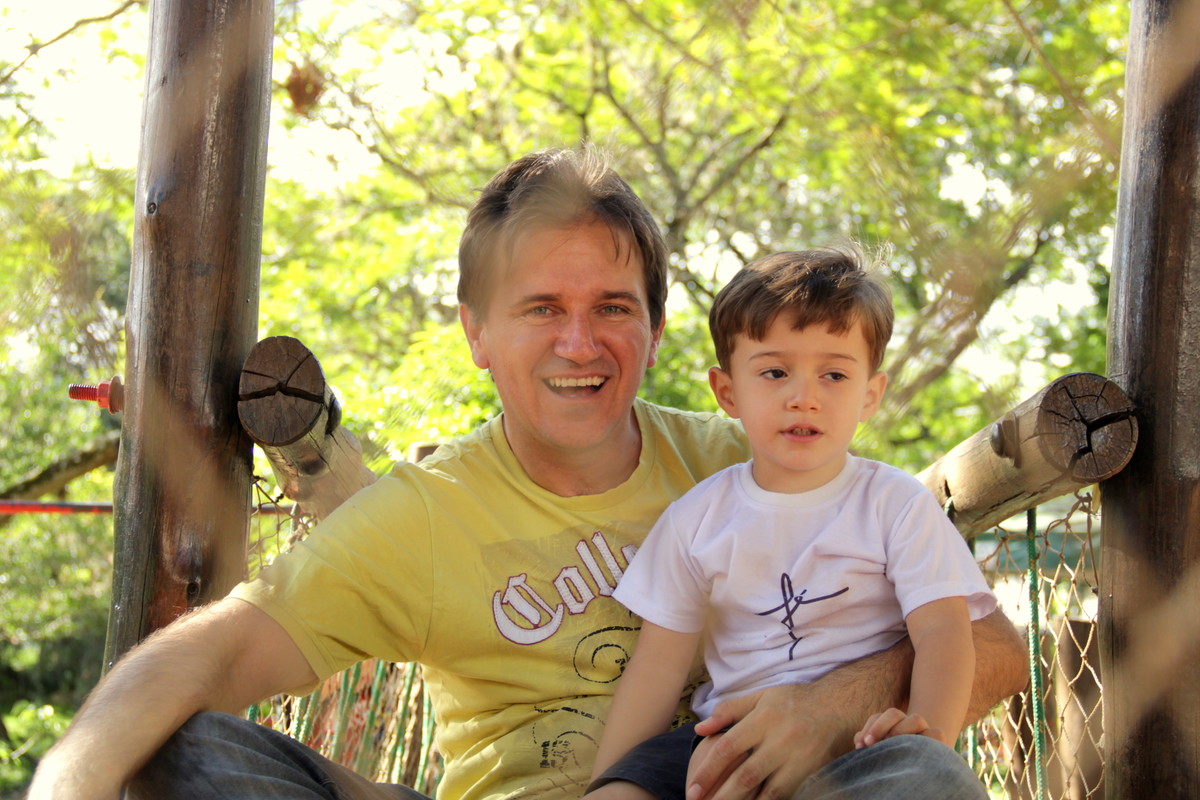 família- ensaio externo de família - ensaio no parque - fotos de família no parque