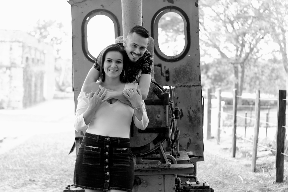 pré - wedding- casamento- fotos externas - ensaio - de - casal - Fazenda- Ipanema - fotos - de - casamento