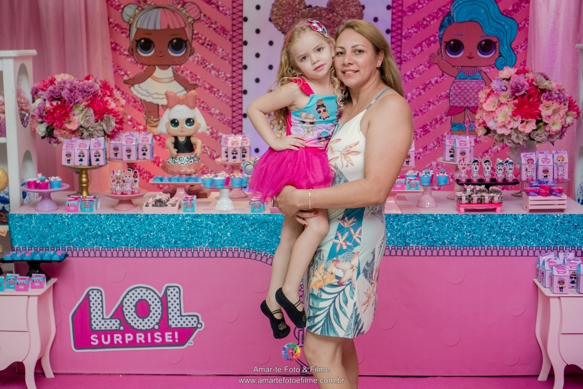 festa infantil tema lol decoração família