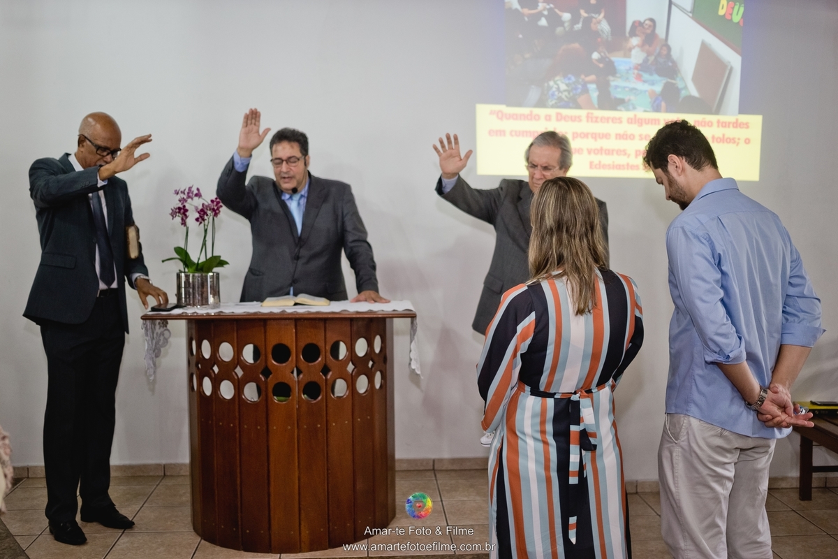 apresentação batismo batizado igreja maranata barra da tijuca
