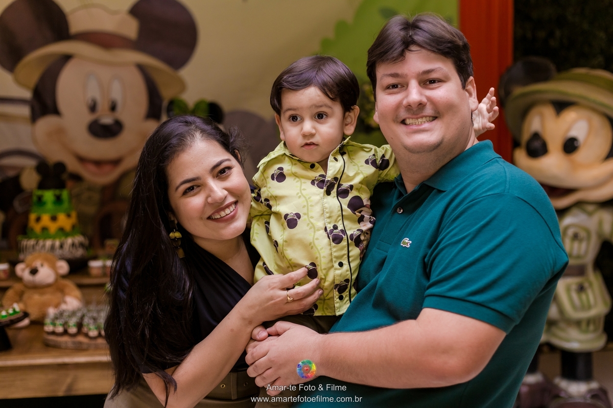 fotografo festa infantil rio de janeiro mr frog barra da tijuca recreio dos bandeirantes tema mickey safari disney decoração