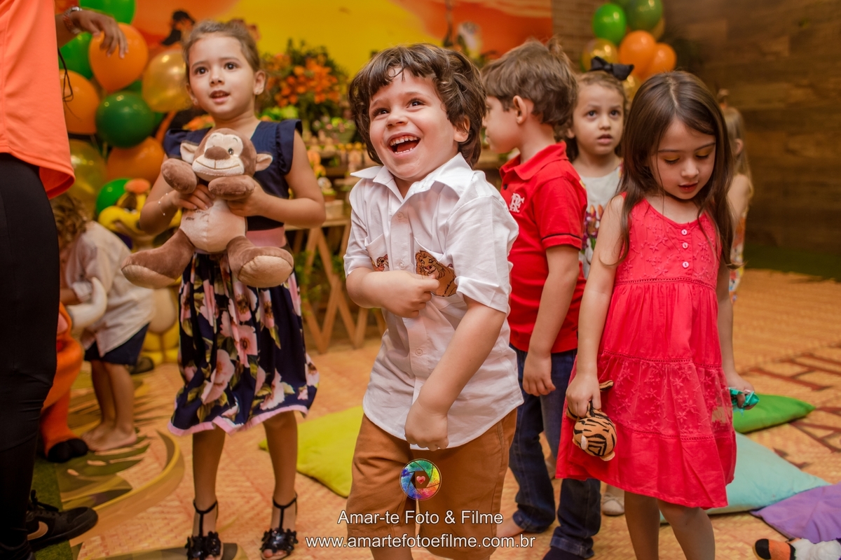 espaço aldeia fotografia joá rei leao leão decoração decoracao barra da tijuca recreio rio de janeiro fotografo infantil