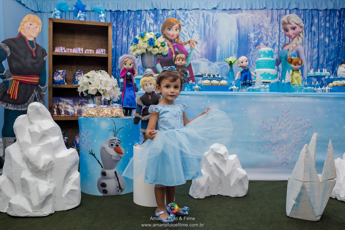 festa infantil tema frozen decoração decoracao elsa ana anna aquarius festas casa de festas rio de janeiro taquara fotografo