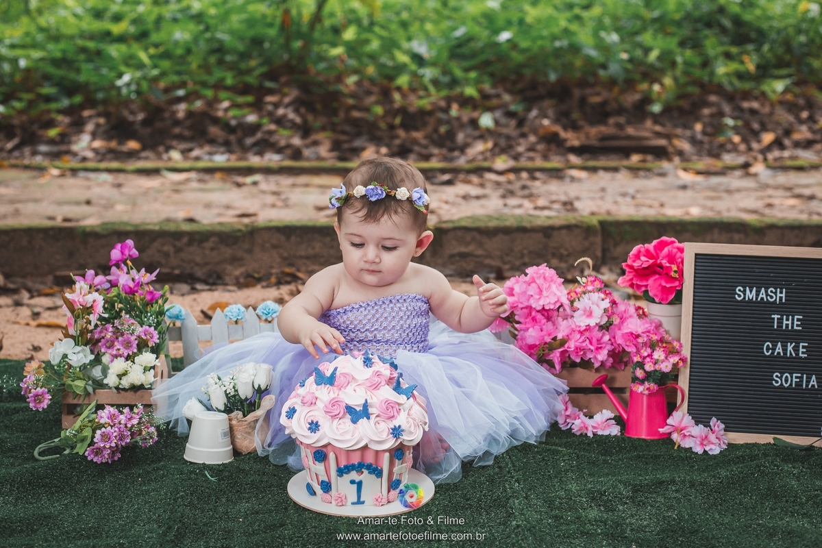 smash the cake parque lage tema flores rio de janeiro menina fada fadinha decoração bolo zona sul rj jardim botanico lagoa copacabana