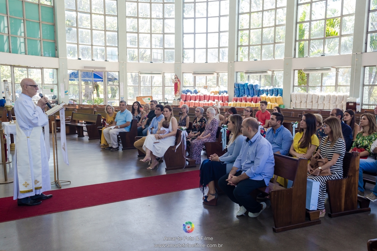 batismo catolico criança infantil igreja de sao jose da lagoa rio de janeiro lagoa rodrigo de freitas batizado fé 