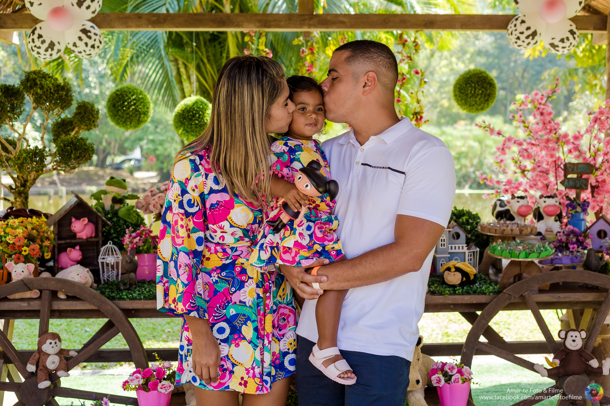 festa infantil na fazendinha rio vargem grande recreio animais bichinhos dois anos festa fazendinha