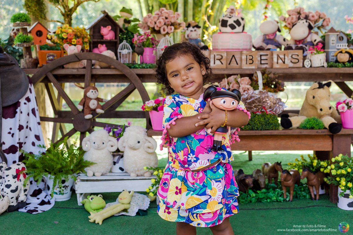 festa infantil na fazendinha rio vargem grande recreio animais bichinhos dois anos festa fazendinha