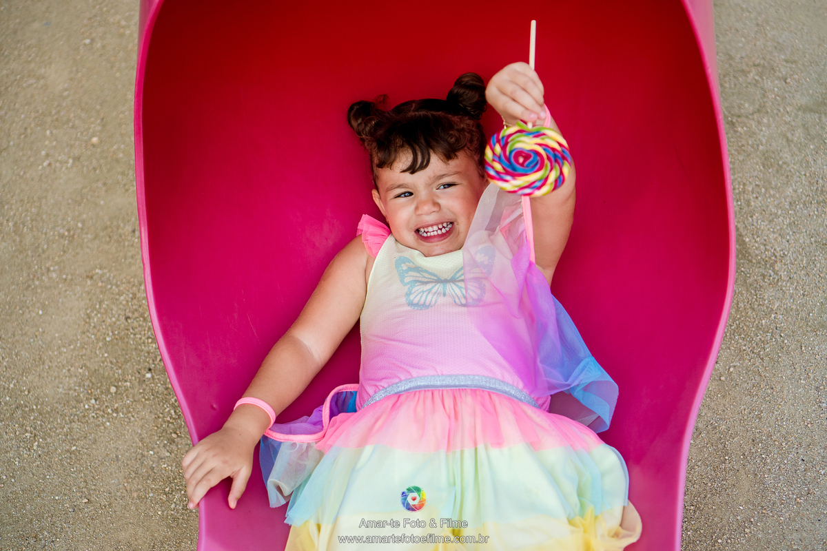 ensaio infantil ilha pura rio de janeiro barra da tijuca parquinho parque criança pirulito looks vestidos inspiração externo fotografo