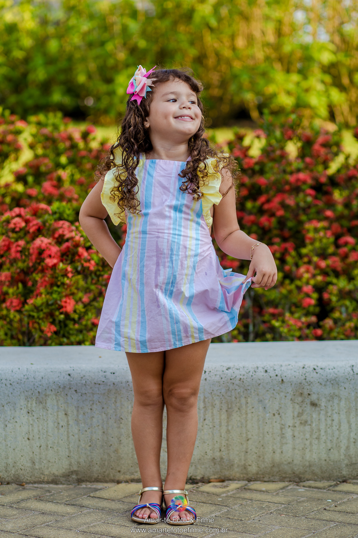ensaio infantil ilha pura rio de janeiro barra da tijuca parquinho parque criança pirulito looks vestidos inspiração externo fotografo