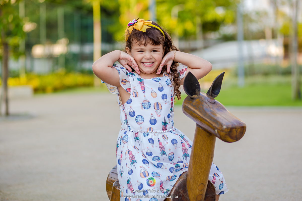ensaio infantil ilha pura rio de janeiro barra da tijuca parquinho parque criança pirulito looks vestidos inspiração externo fotografo