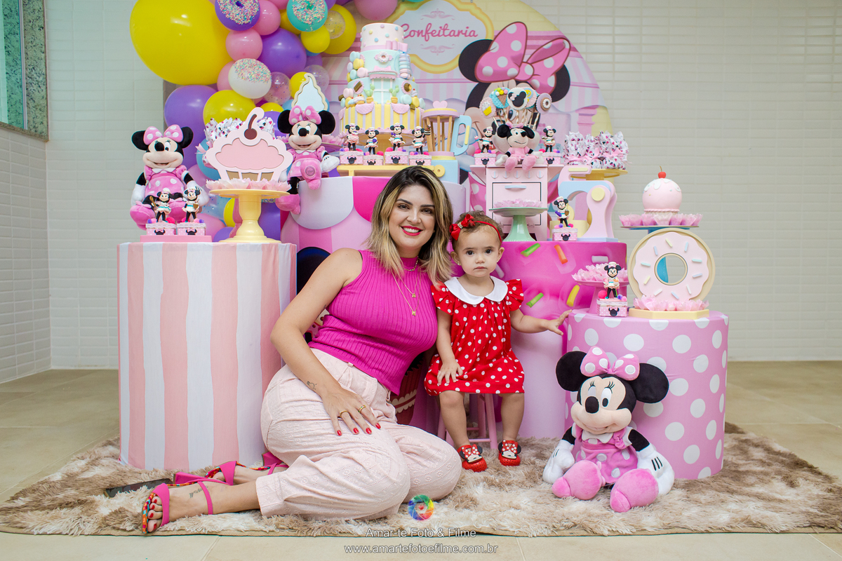 festa infantil minnie confeitaria confeiteira rio de janeiro recreio dos bandeirantes decoração menina