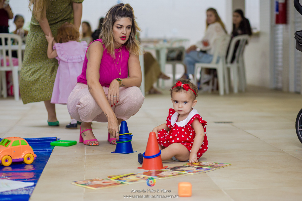 festa infantil minnie confeitaria confeiteira rio de janeiro recreio dos bandeirantes decoração menina