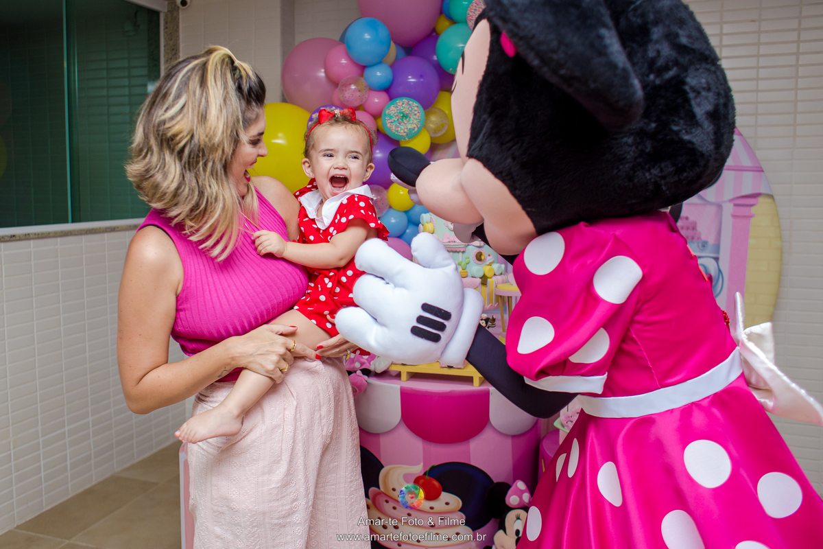 festa infantil minnie confeitaria confeiteira rio de janeiro recreio dos bandeirantes decoração menina