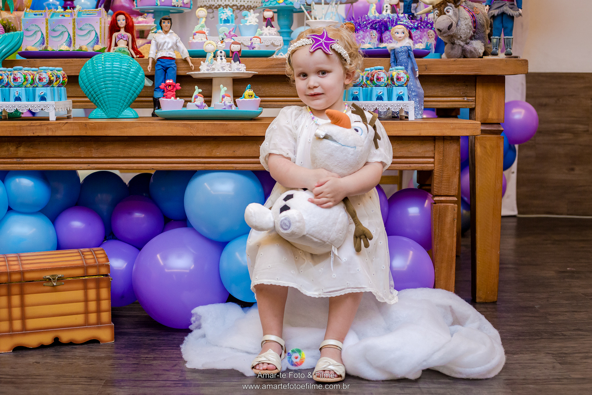 festa infantil princesas frozen pequena sereia fundo do mar ariel elsa anna rio de janeiro barra da tijuca kids park menina decoração