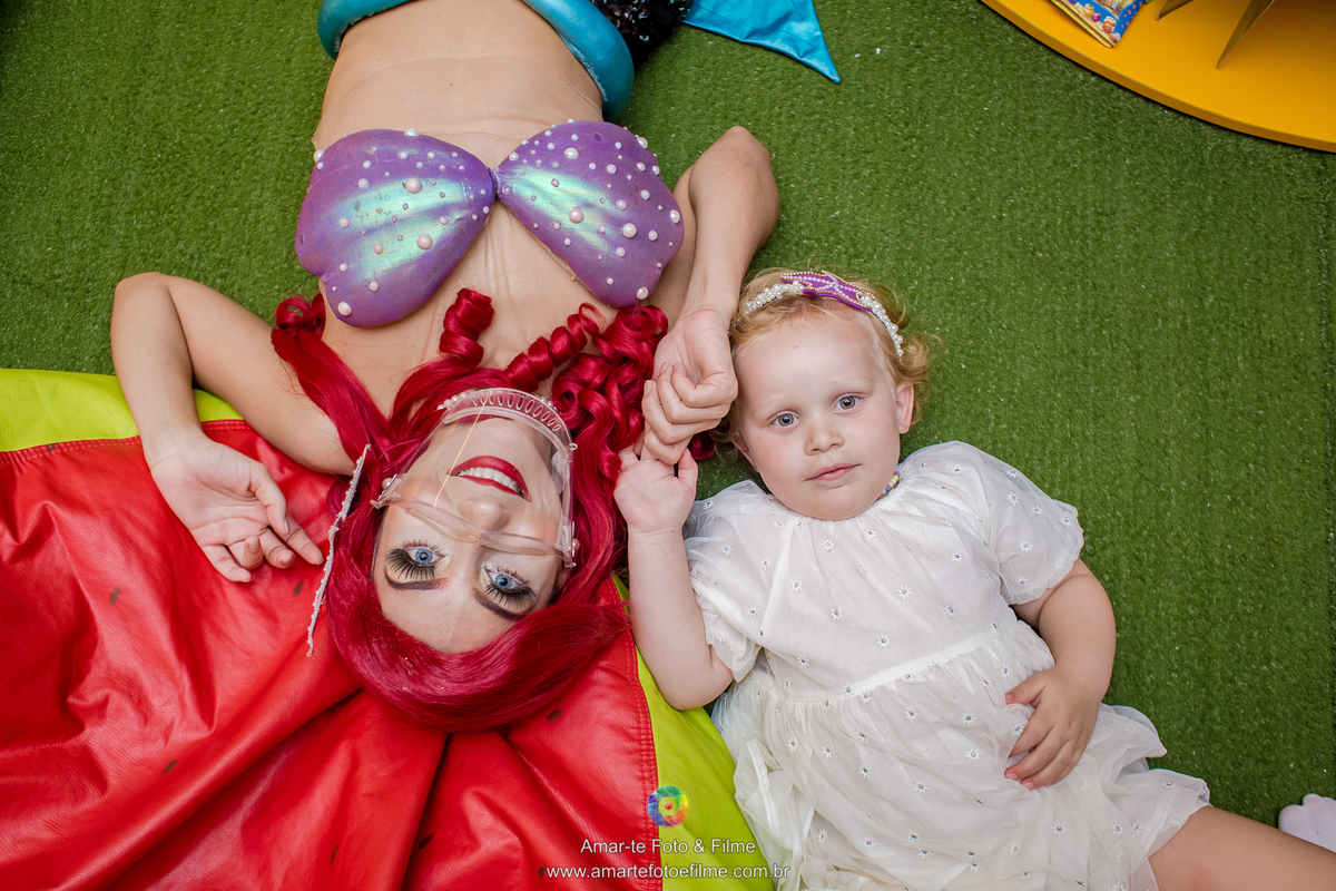 festa infantil princesas frozen pequena sereia fundo do mar ariel elsa anna rio de janeiro barra da tijuca kids park menina decoração