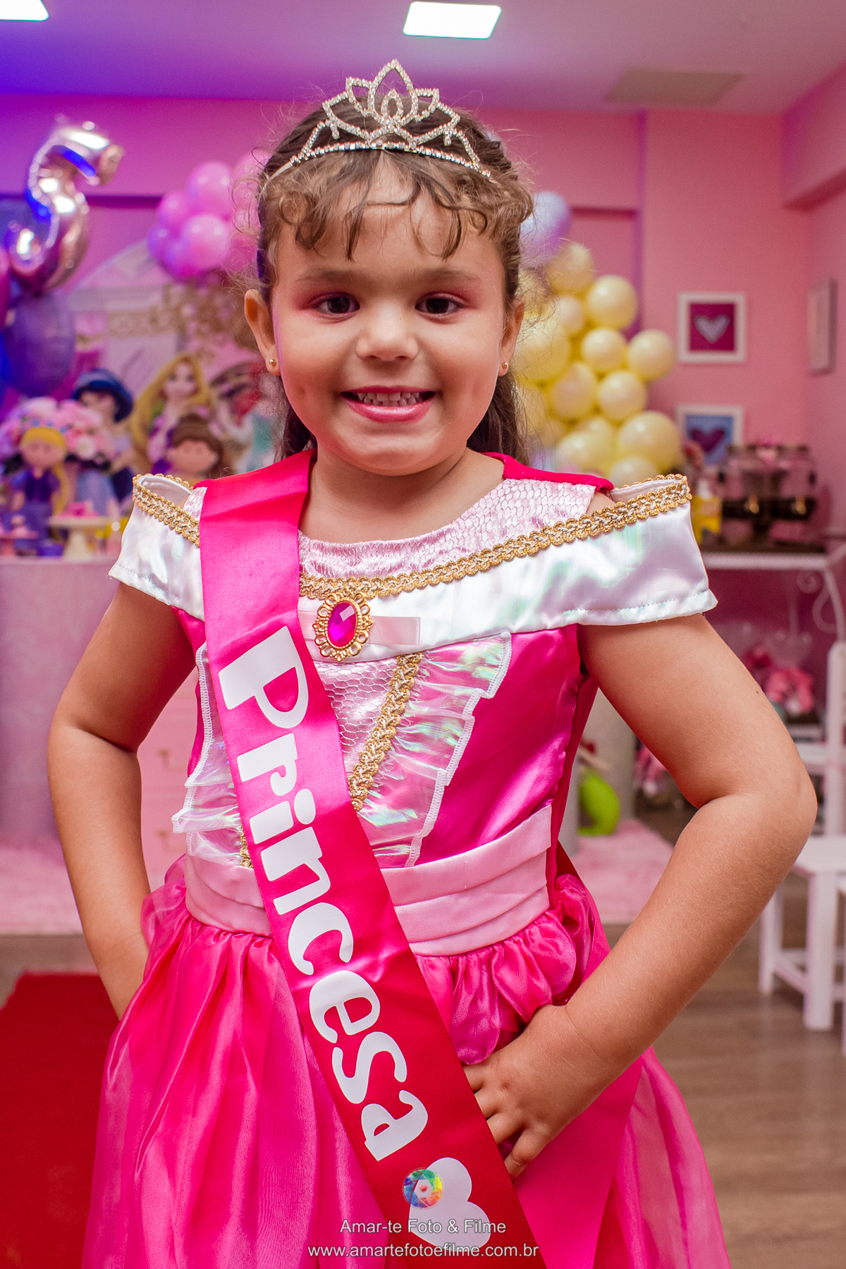 festa infantil princesas espaço bdreams barra da tijuca chá spa disney cinderela tiana ariel bela aurora branca de neve jasmine bela adormecida frozen