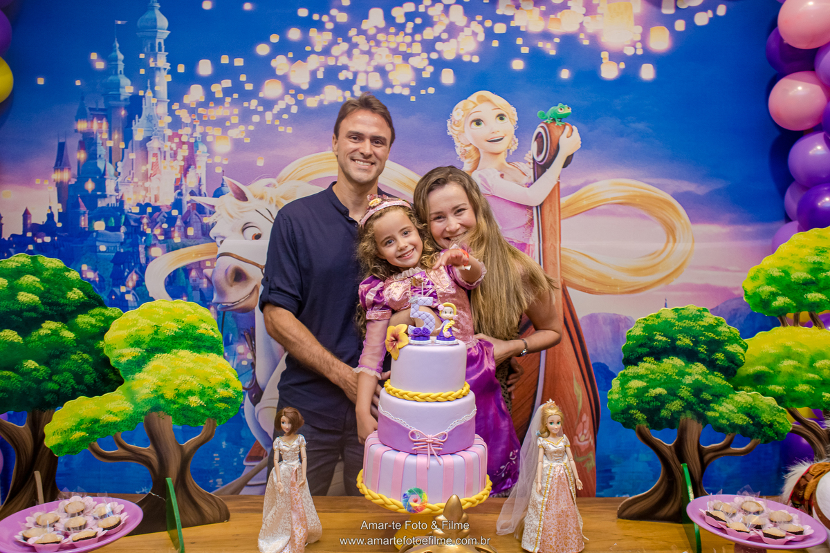 festa infantil princesas rapunzel kids park casa shopping menina cinco anos