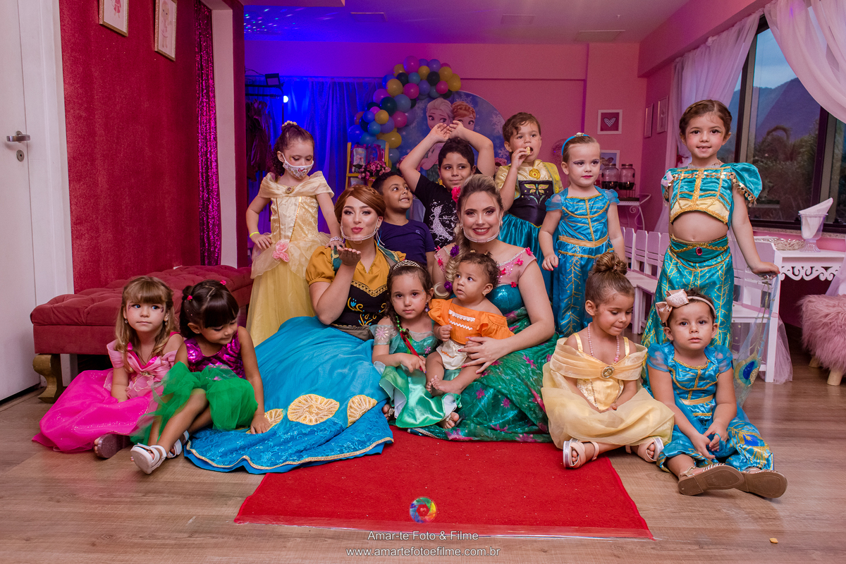 fotografo festa infantil rio de janeiro espaço bdreams barra da tijuca decoração tema frozen fever princesas anna e elsa