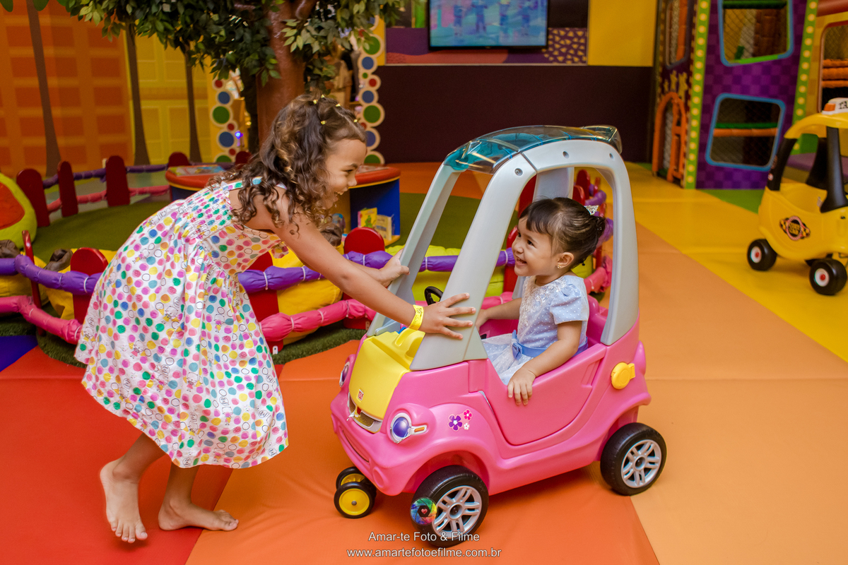 fotografo festa infantil frozen anna elsa rio de janeiro maui mesa do bolo kids park barra da tijuca casa shopping decoração