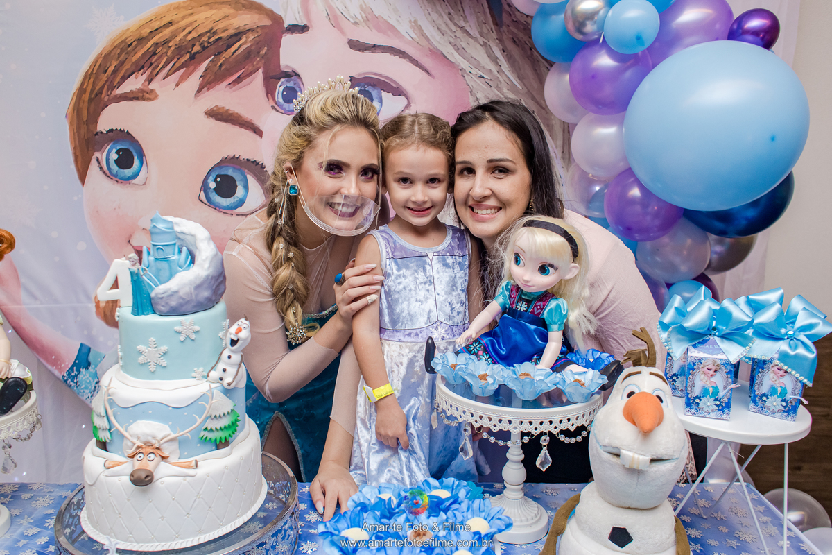 fotografo festa infantil frozen anna elsa rio de janeiro maui mesa do bolo kids park barra da tijuca casa shopping decoração