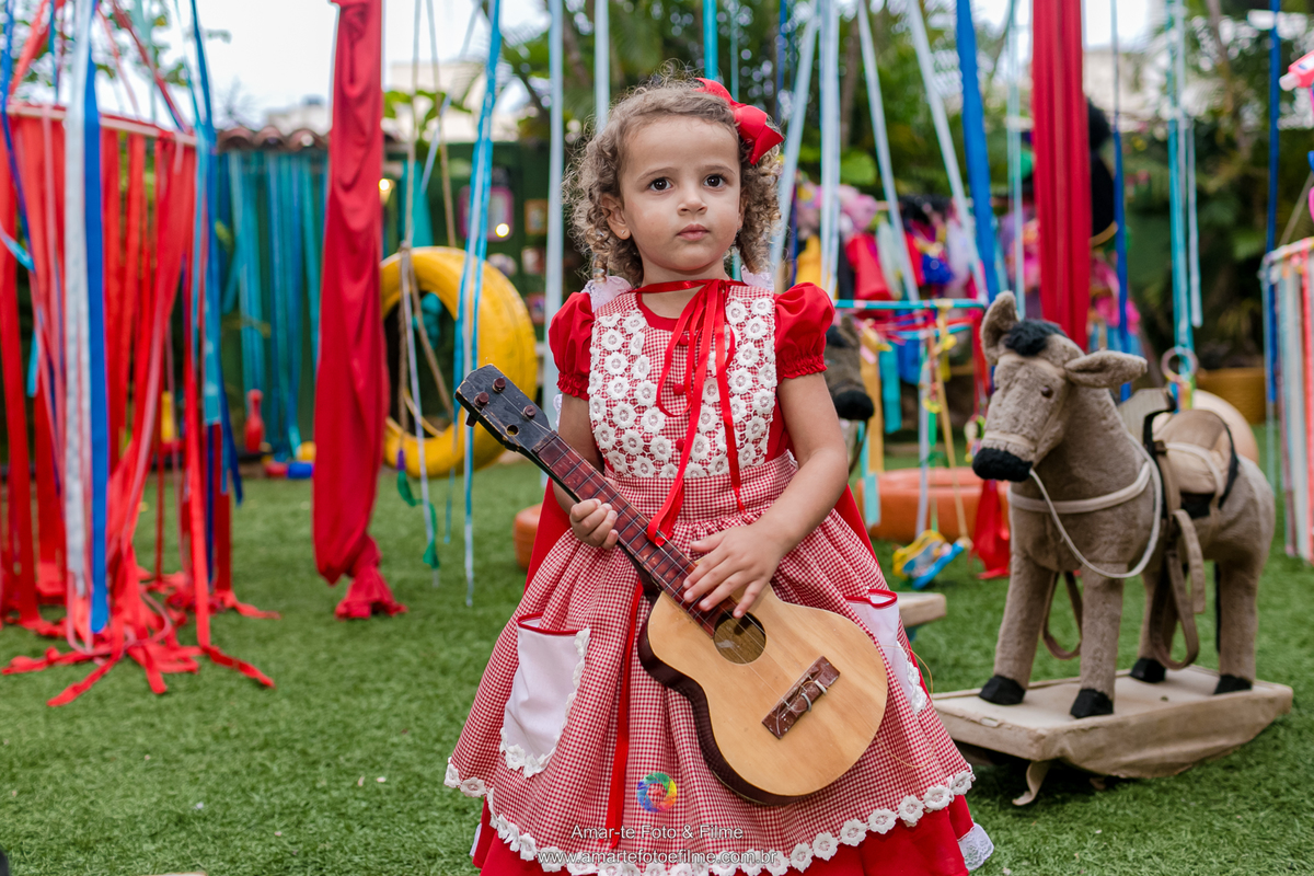 fotografo festa infantil chapeuzinho vermelho menina roupa ideia decoração