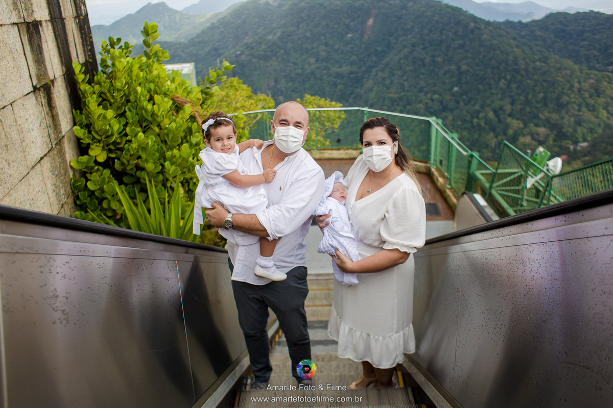 fotografia de batizado no cristo redentor rio de janeiro batismo criança católico foto evento