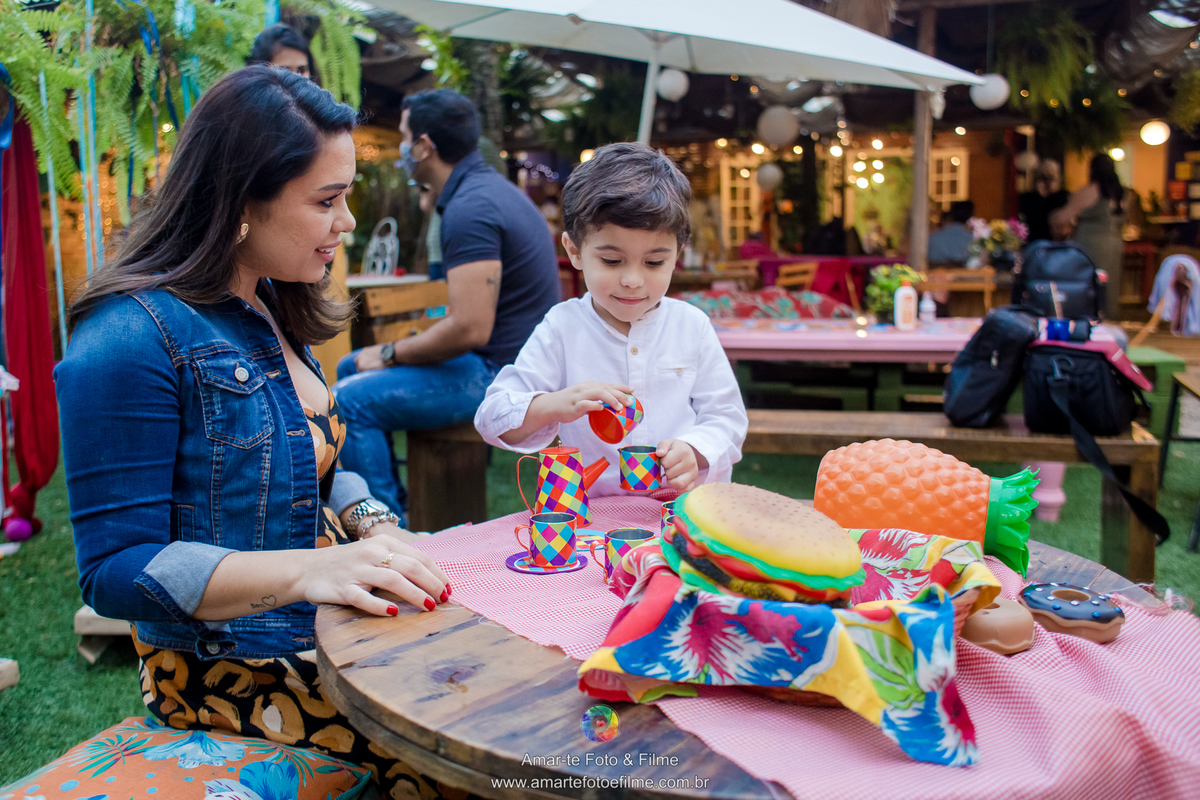 festa infantil 3 porquinhos o quintal rio de janeiro barra da tijuca recreio dos bandeirantes festa ao ar livre
