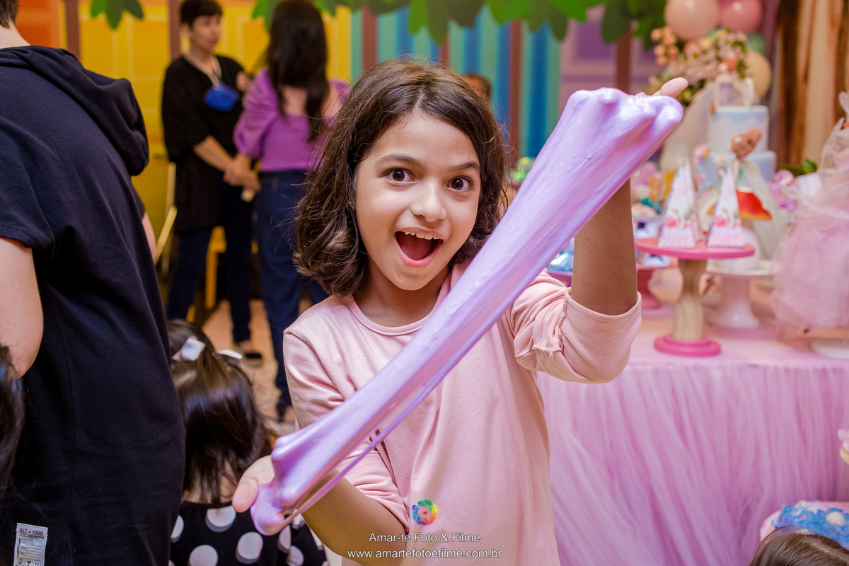 festa infantil decoração jardim encantado fadas kids park menina oficina de slime oficina de cupcake