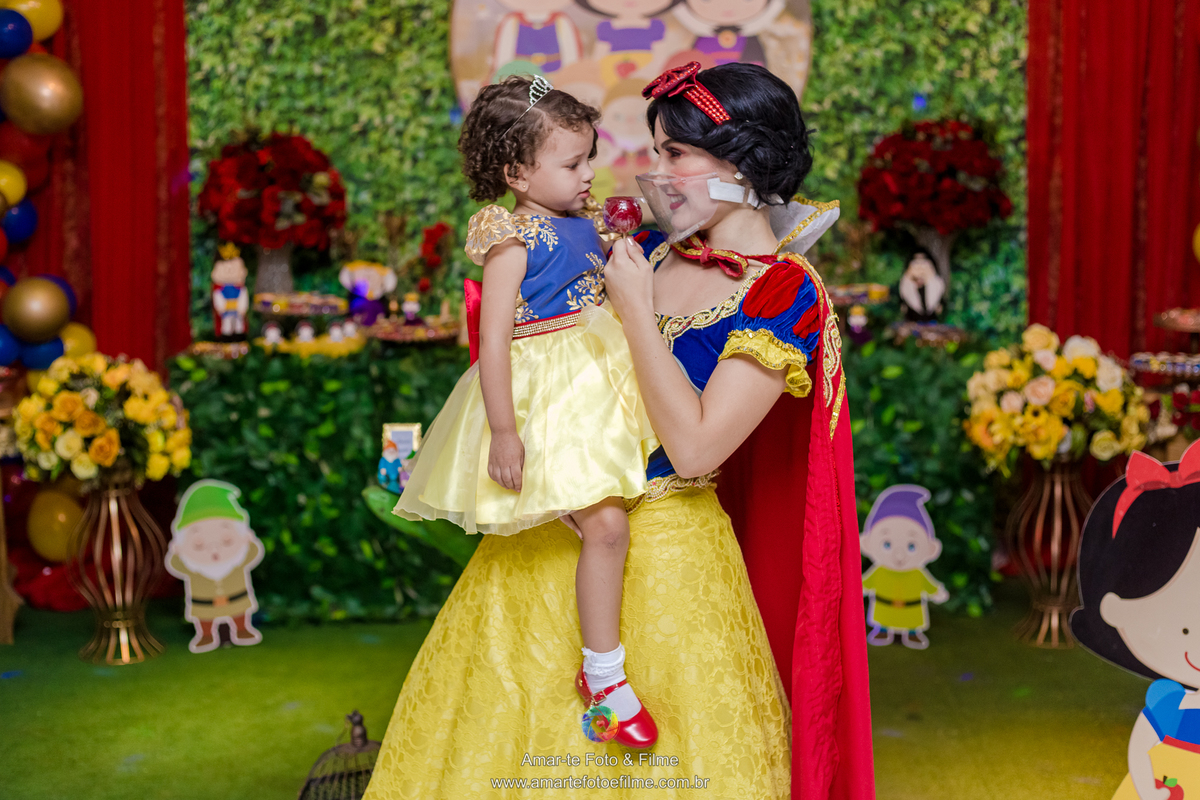 festa infantil branca de neve princesa personagem decoração fotos pose fotógrafo rio de janeiro rj