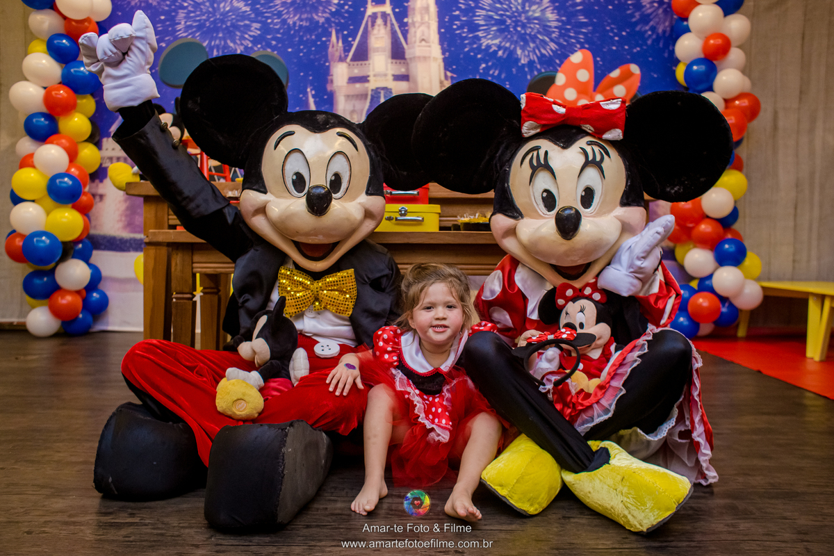 festa infantil mickey minnie decoração tema ideia poses familia fotografo de festas rj rio de janeiro