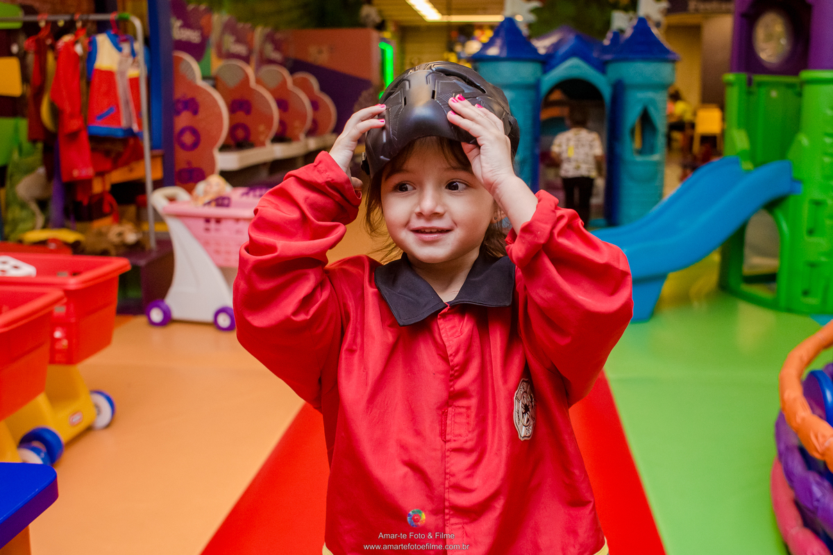 festa infantil menina mickey minnie vermelha decoração kids park rio casa shopping barra da tijuca familia personagem vivo