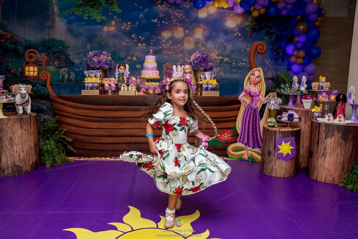 casa de festas, decoração, fantasia, festa, festa e aventura, fotógrafo amar-te foto e filme, infantil, menina, personagem vivo, rapunzel