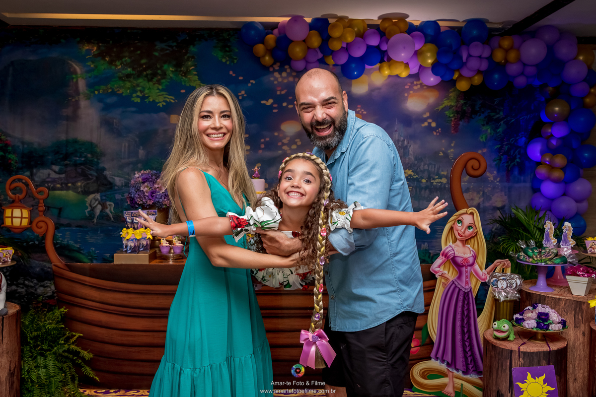 casa de festas, decoração, fantasia, festa, festa e aventura, fotógrafo amar-te foto e filme, infantil, menina, personagem vivo, rapunzel