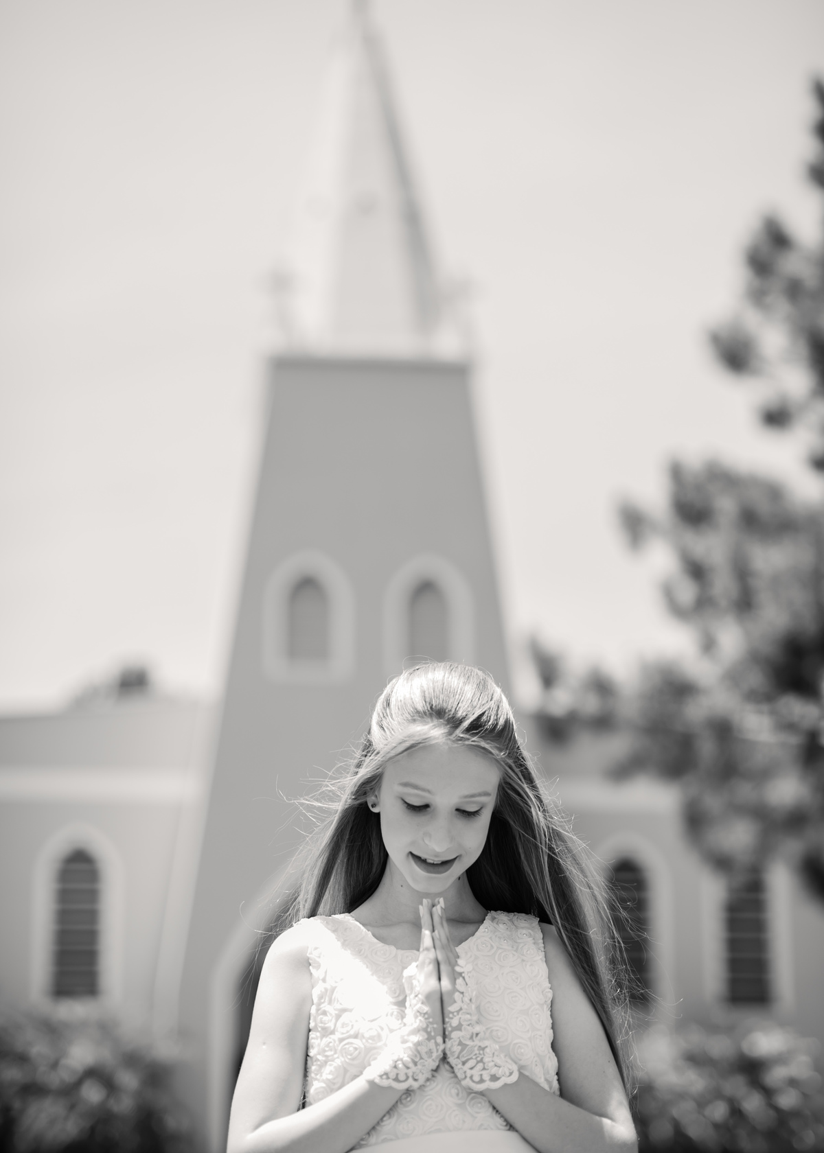 Fotos ao ar livre na Primeira Eucaristia da Kelly Milena Froehlich 