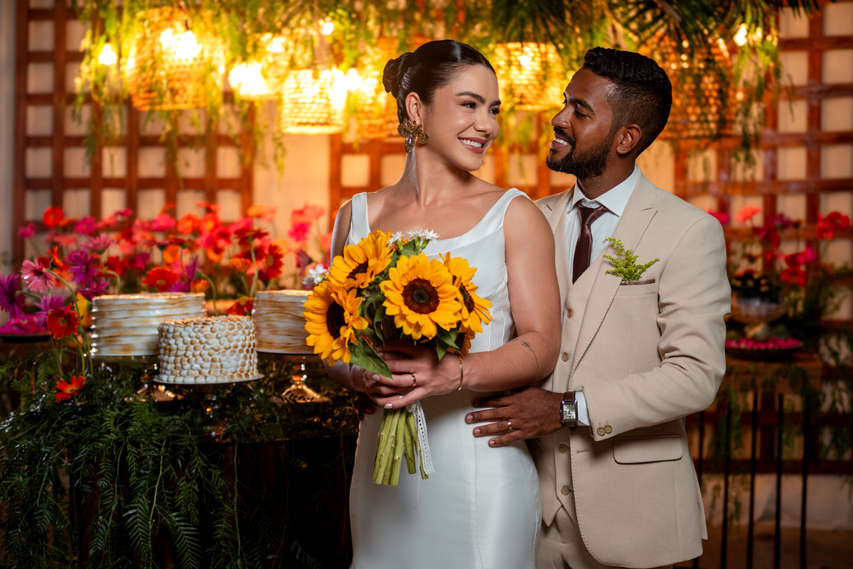 Ensaio de casal após casamento em Nova Mamoré