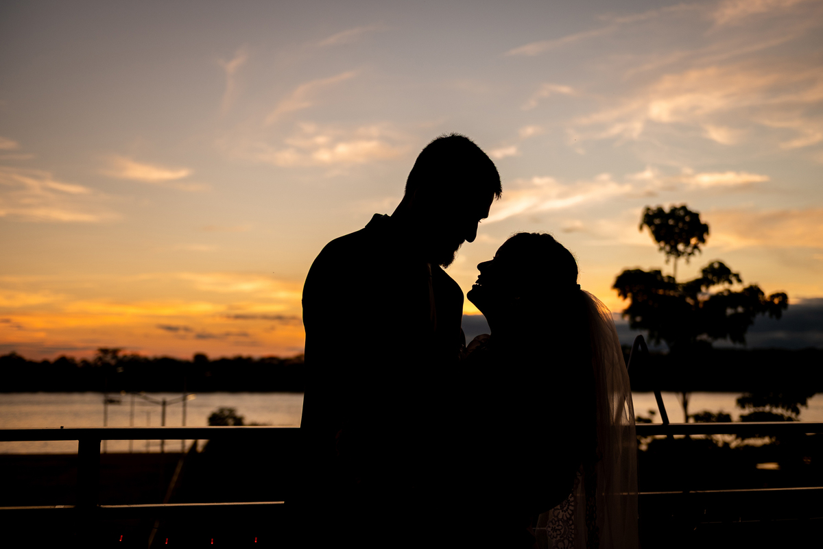 Casamento religioso em Guajará-Mirim - restauramte varanda gourmet