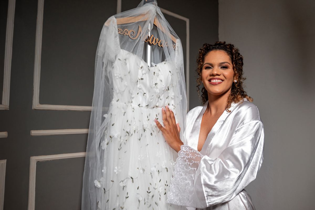 Vestido da noiva em detalhes