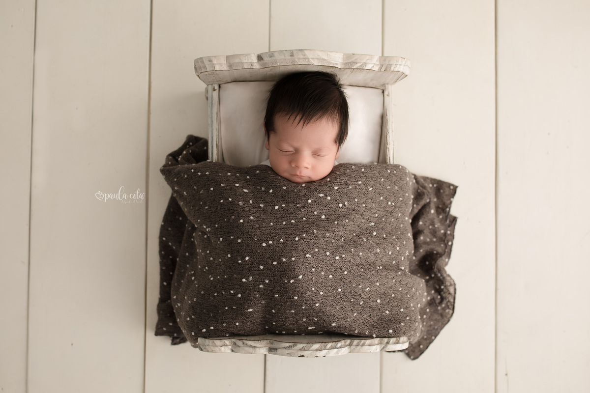 Newborn-bh-recem-nascido-rafael-15-dias-newborn-seguro-bh