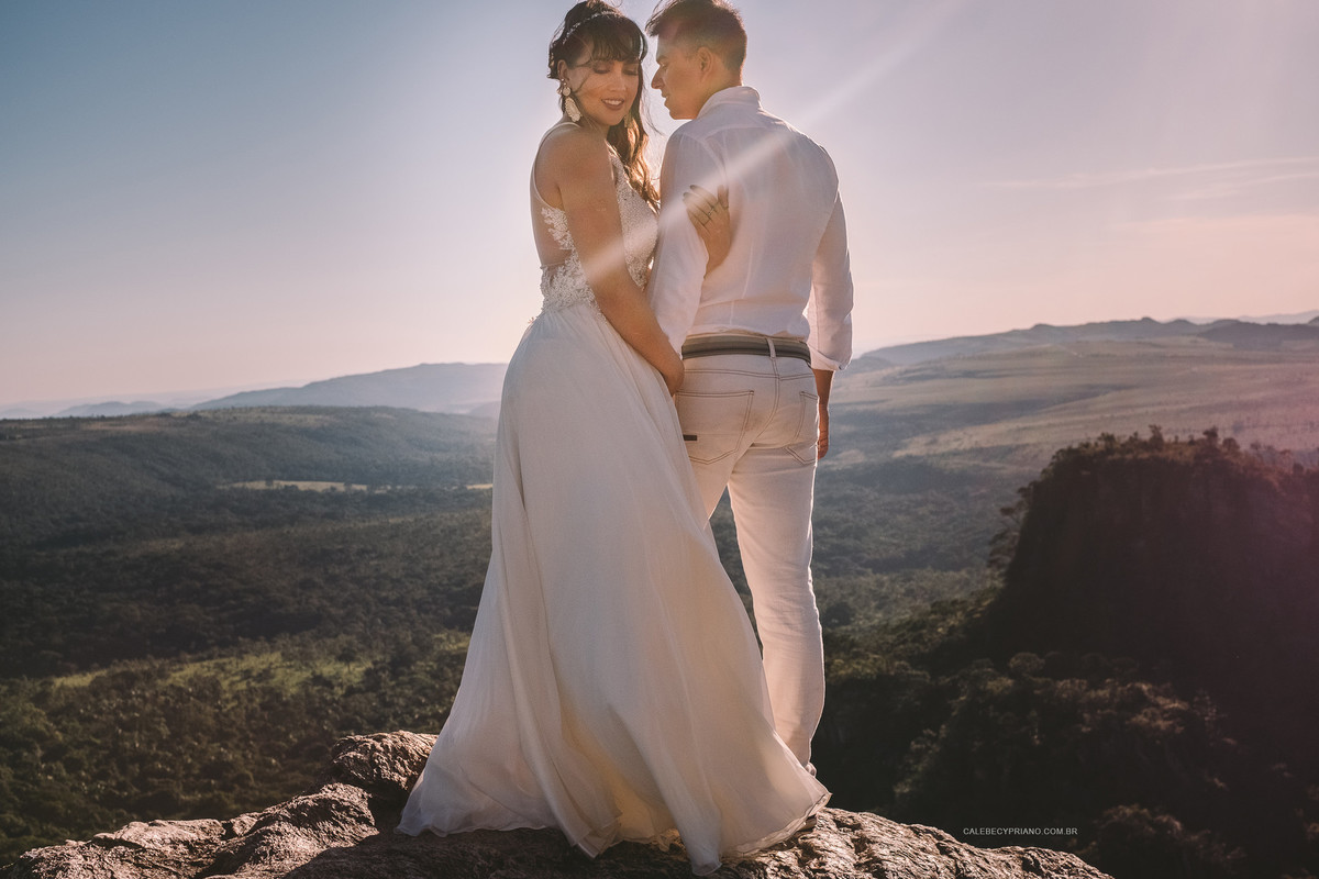 Sessão do Casal Pico dos Pireneus em Pirenópolis