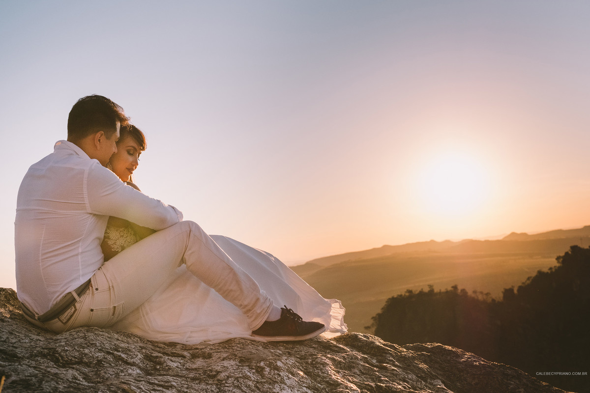 Sessão do Casal Pico dos Pireneus em Pirenópolis